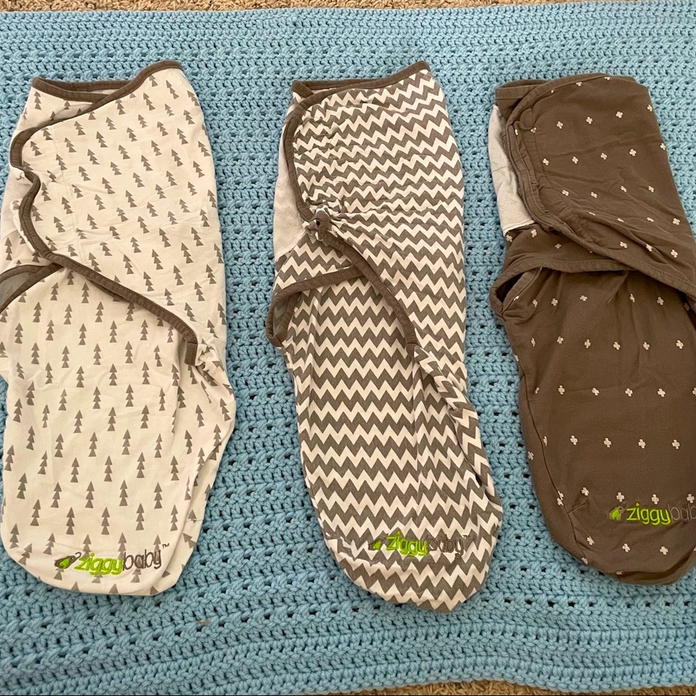 Ziggy Baby 3 Infant Swaddles (Size Small/Medium)